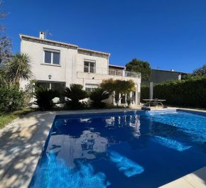 à vendre Nimes