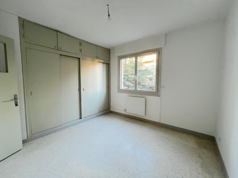 vente Appartement Nimes - Photo 5