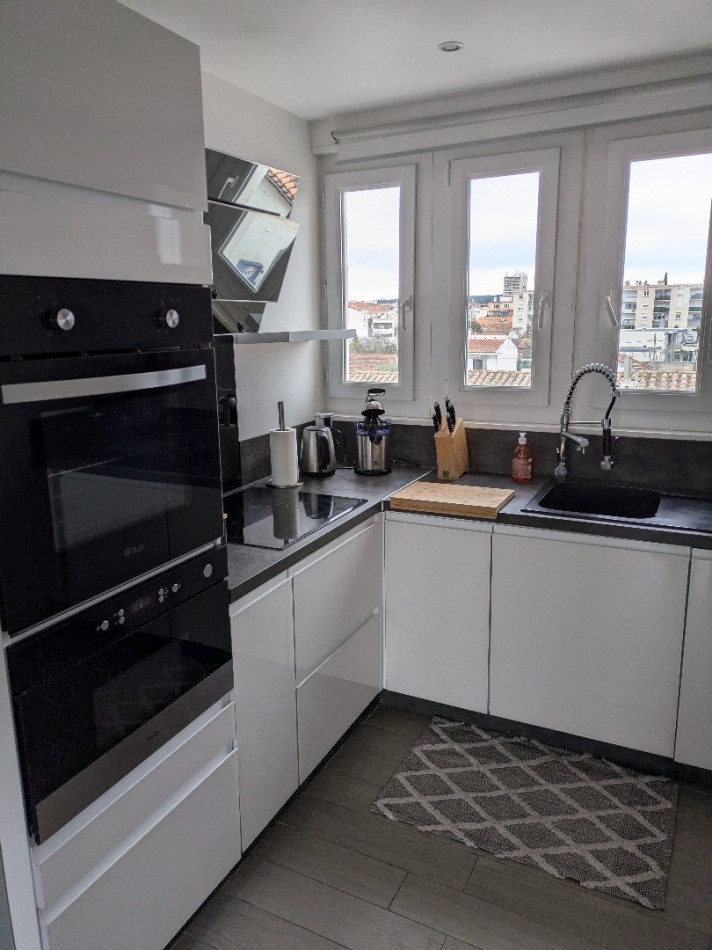 location Appartement en résidence Nimes - Photo 3