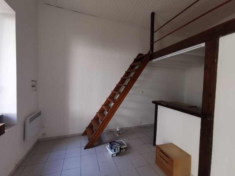 location Appartement Nimes - Photo 1