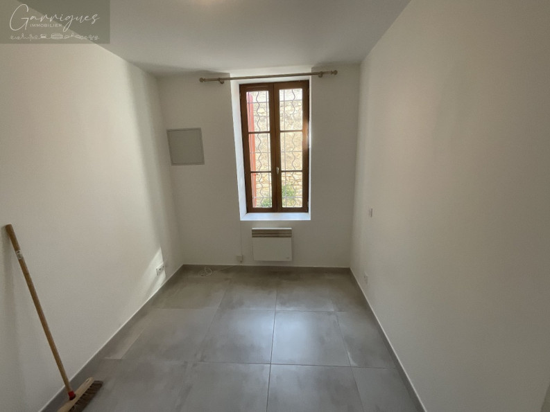 location Appartement Milhaud - Photo 4