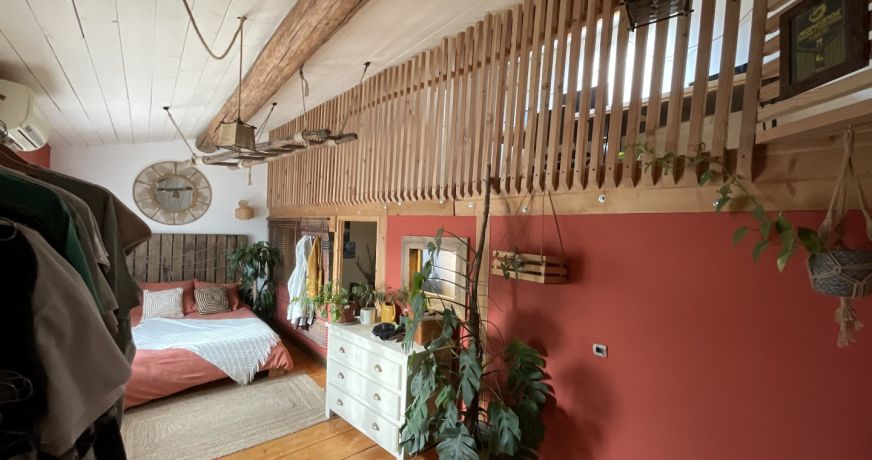 location Appartement mezzanine Milhaud