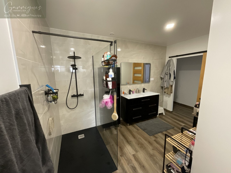 vente Maison de village Milhaud - Photo 9