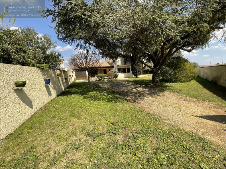 vente Villa Milhaud - Photo 1