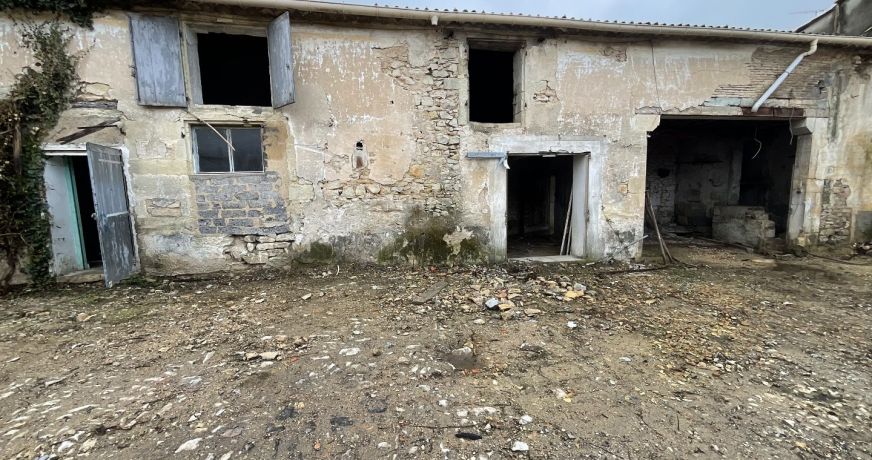 vente Remise en pierre Milhaud