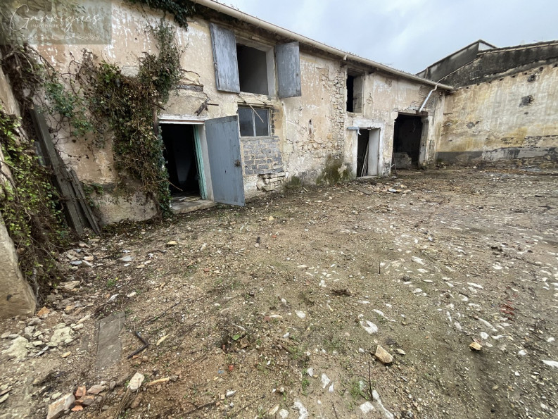 vente Remise en pierre Milhaud - Photo 3