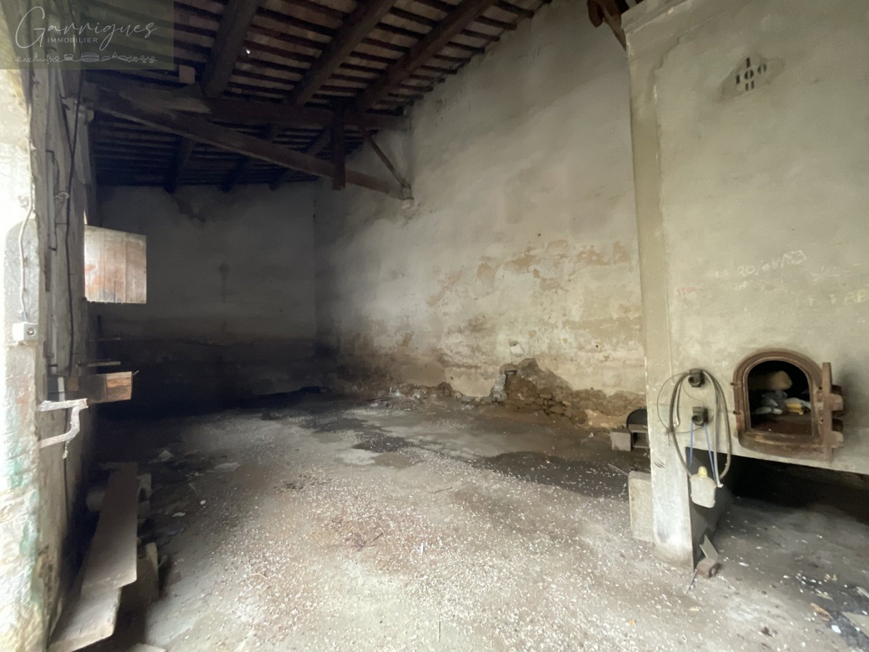 vente Remise en pierre Milhaud - Photo 2