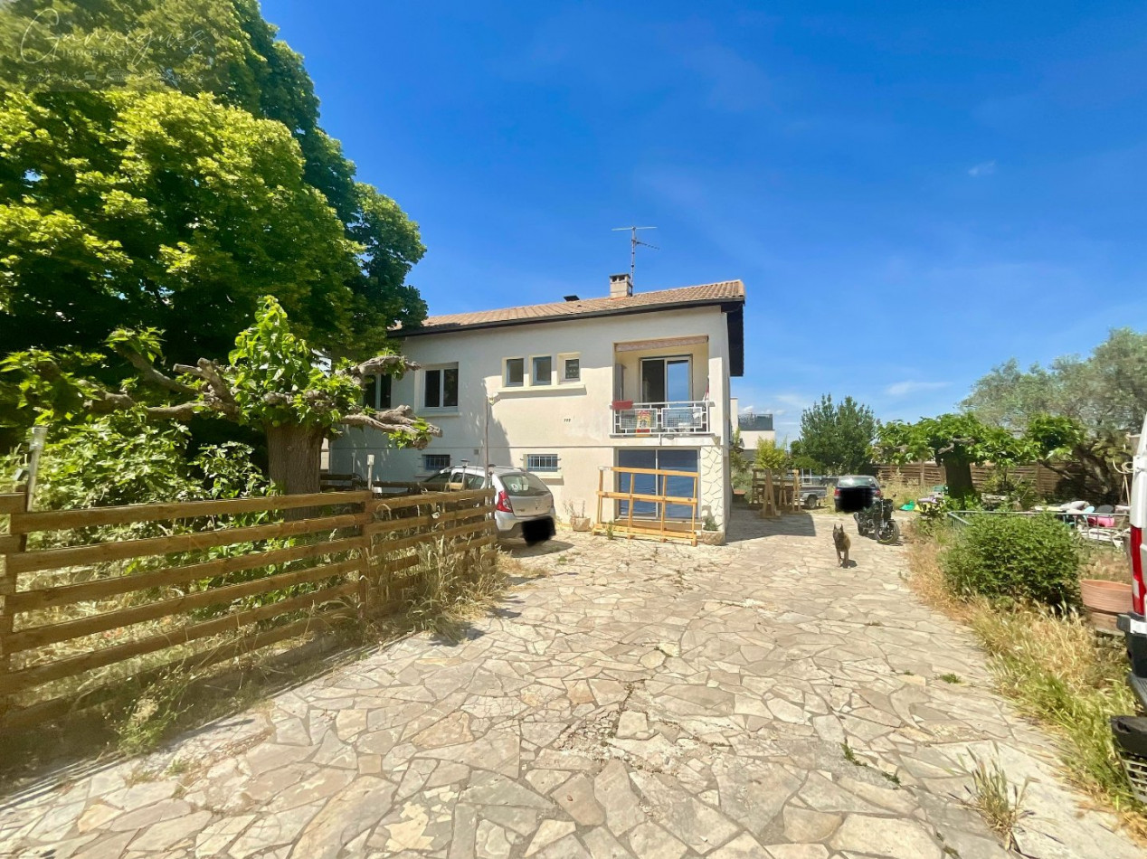 vente Villa Milhaud - Photo 1