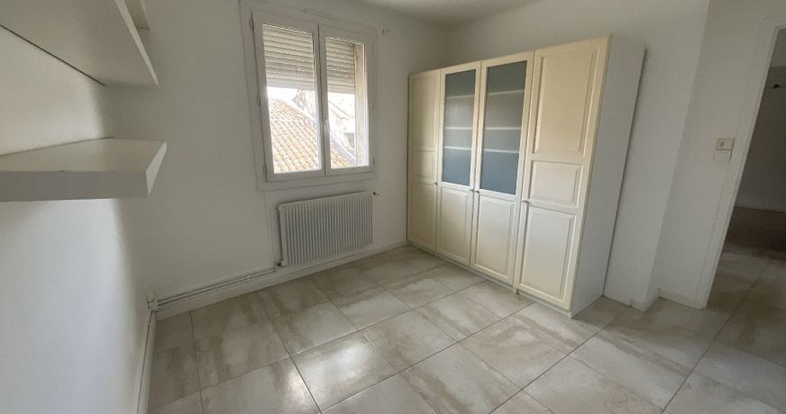 vente Maison de village Milhaud