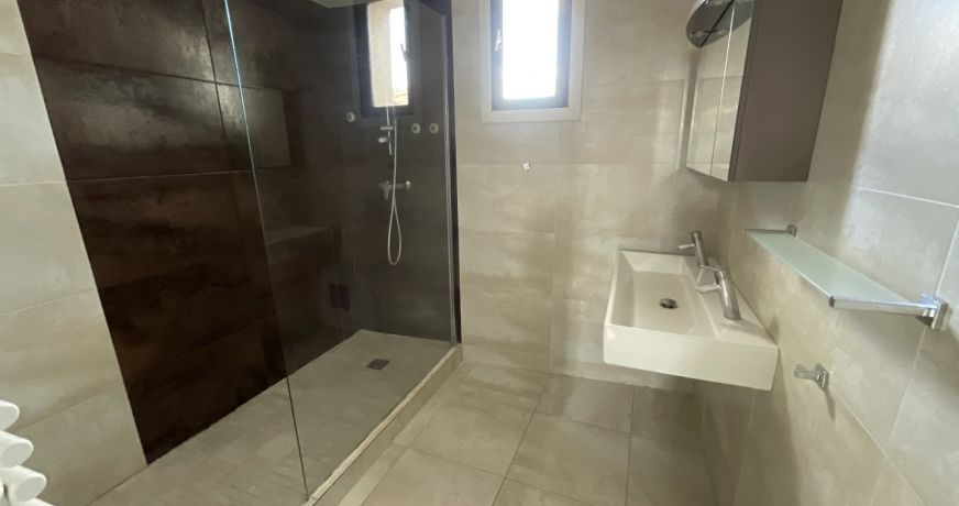 vente Maison de village Milhaud