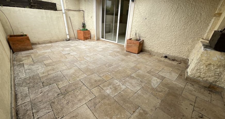 vente Maison de village Milhaud