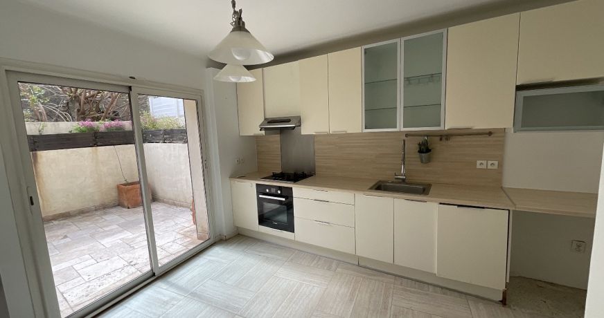 vente Maison de village Milhaud