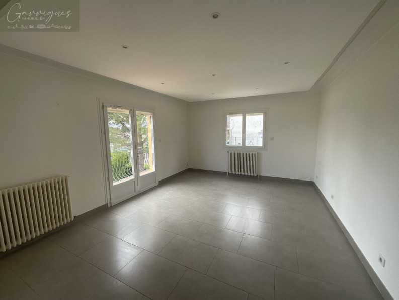 location Appartement Milhaud - Photo 4
