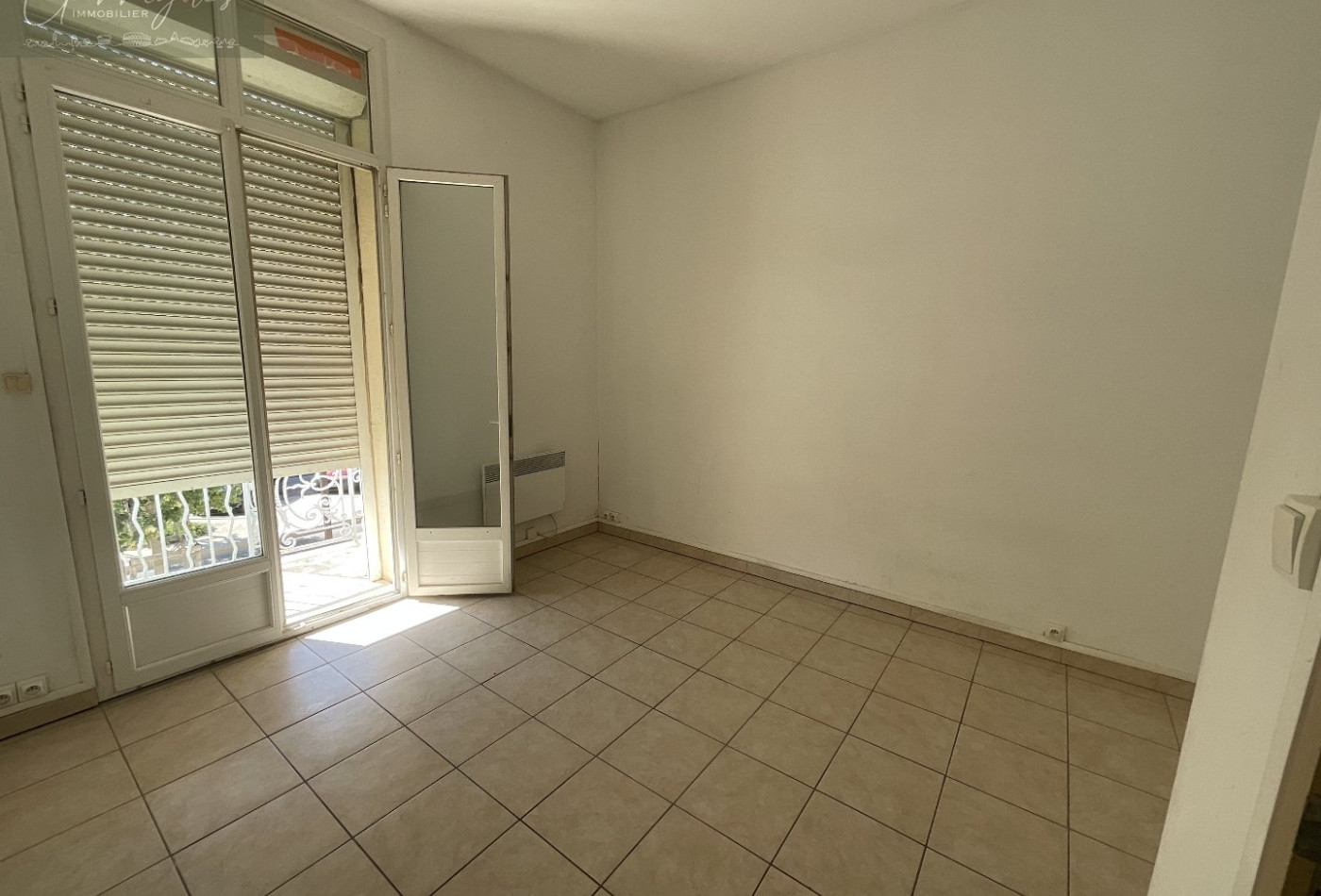 location Appartement Saint Gilles - Photo 4
