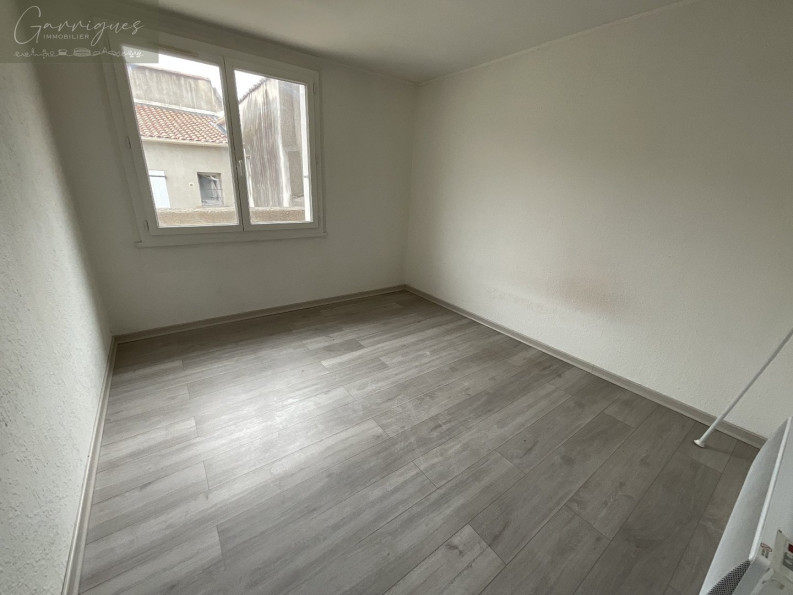 location Appartement Milhaud - Photo 6
