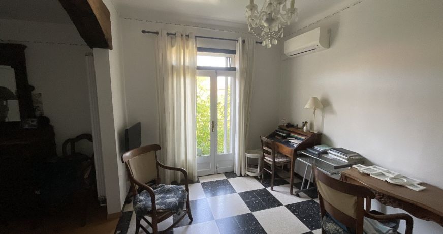 vente Maison et dépendances Le Cailar