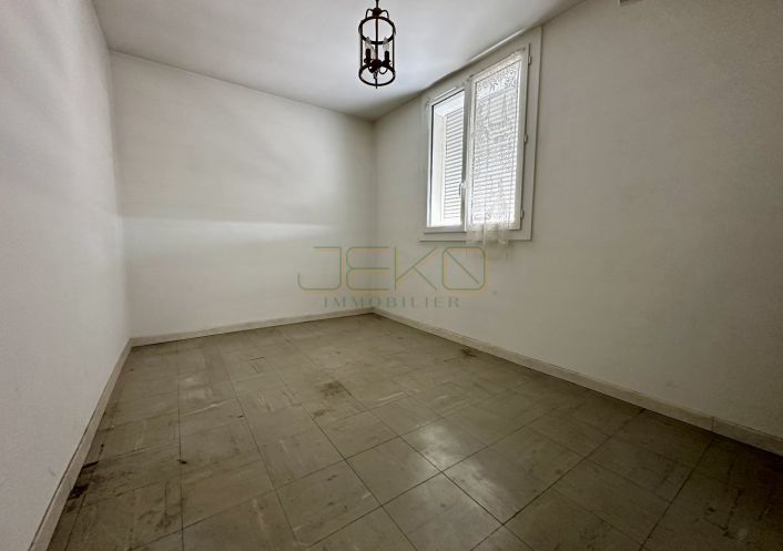 vente Appartement à rénover Nimes