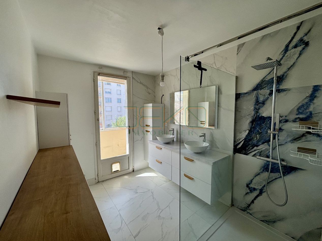 vente Appartement Nimes - Photo 7