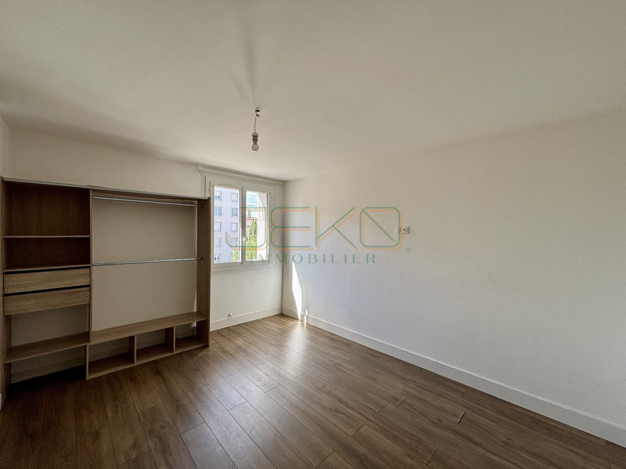 vente Appartement Nimes - Photo 5