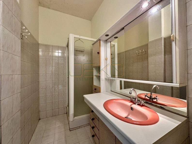 vente Appartement Nimes - Photo 6