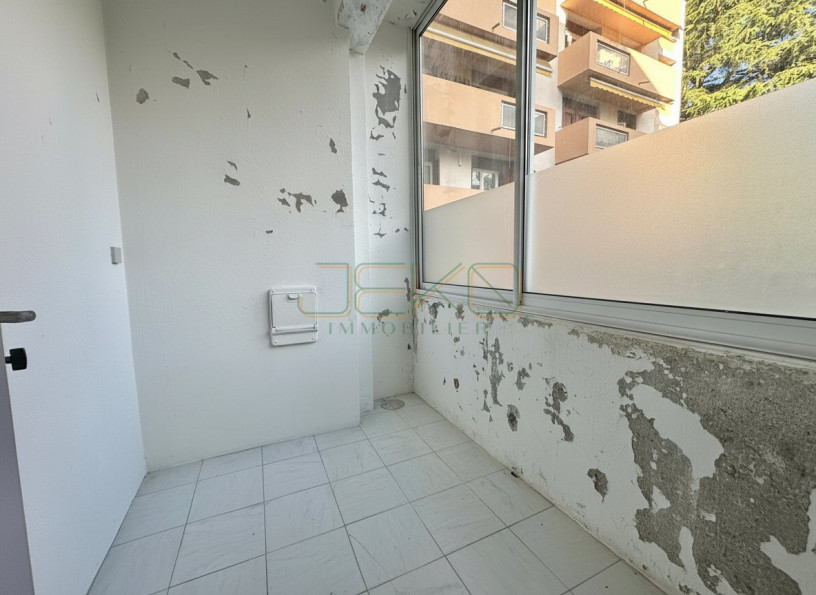 vente Appartement Nimes - Photo 7