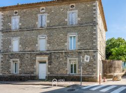 sale Uzes