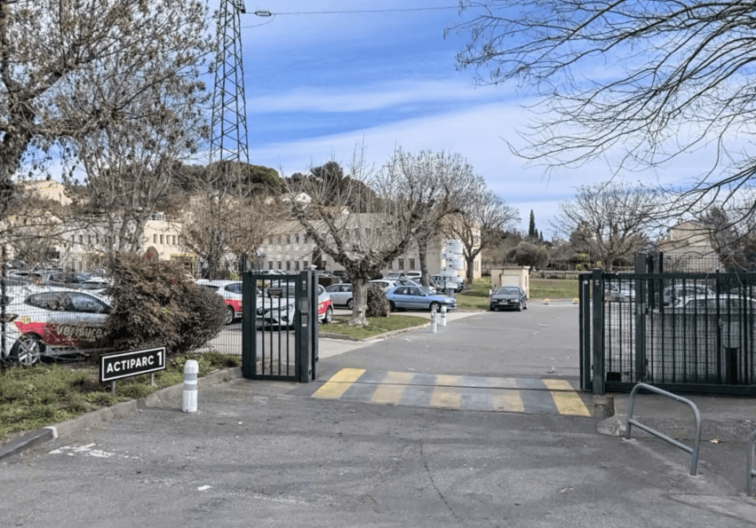 vente Parking extérieur La Penne Sur Huveaune - Photo 1