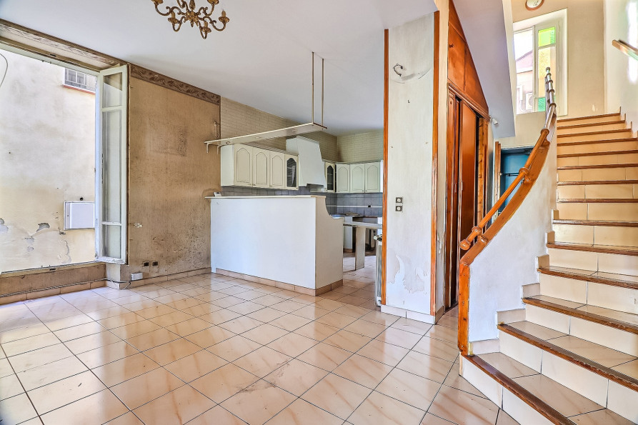 vente Local commercial Salon De Provence - Photo 10