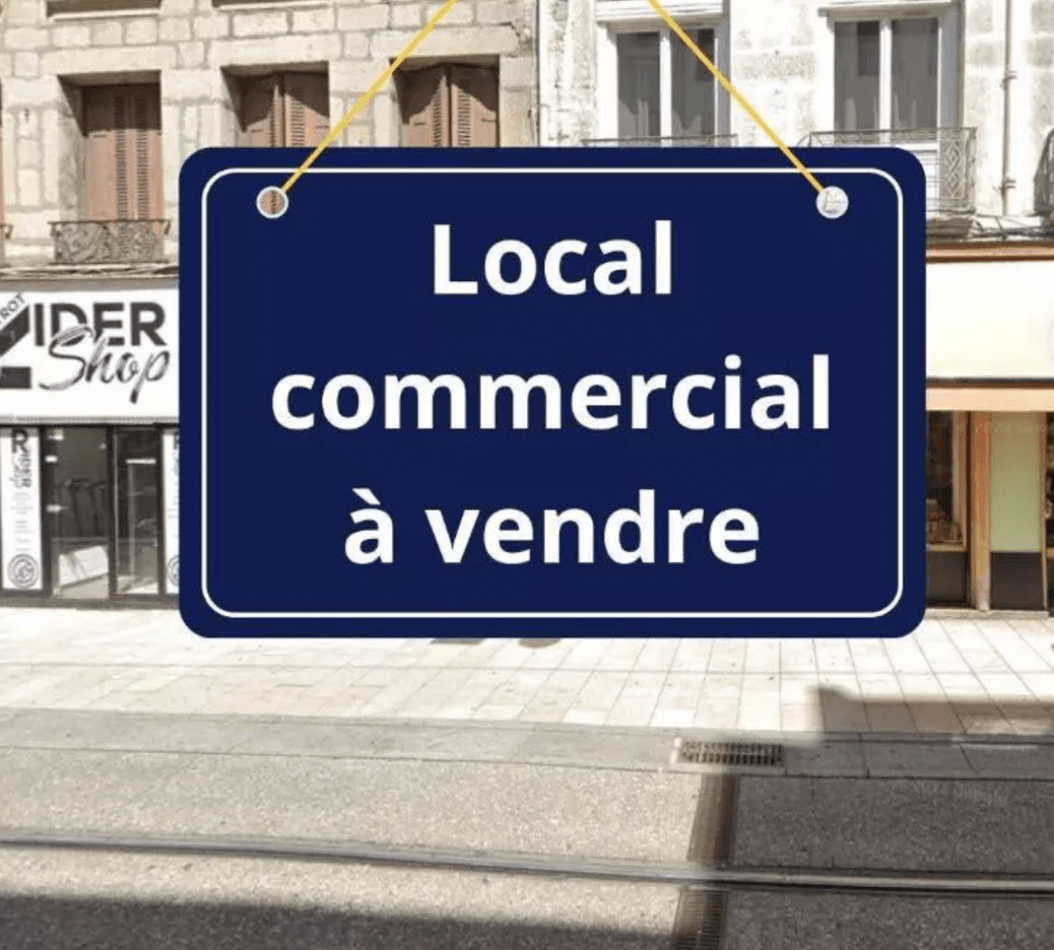 à vendre Local commercial Nîmes - Photo 1