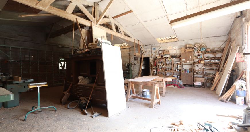 vente Local commercial Pineuilh