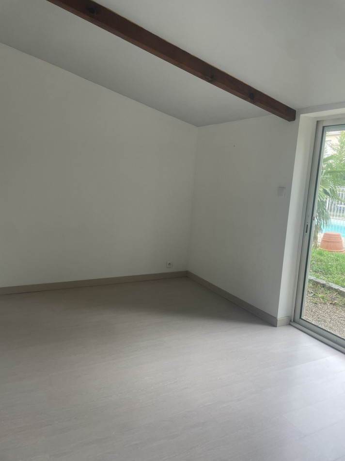 à vendre Maison Vaulx En Velin - Photo 2