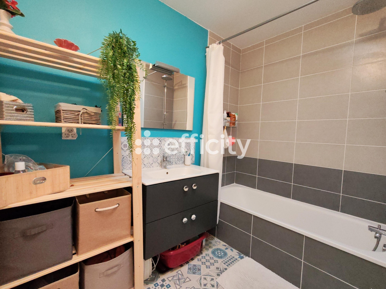 vente Appartement Chassieu - Photo 16