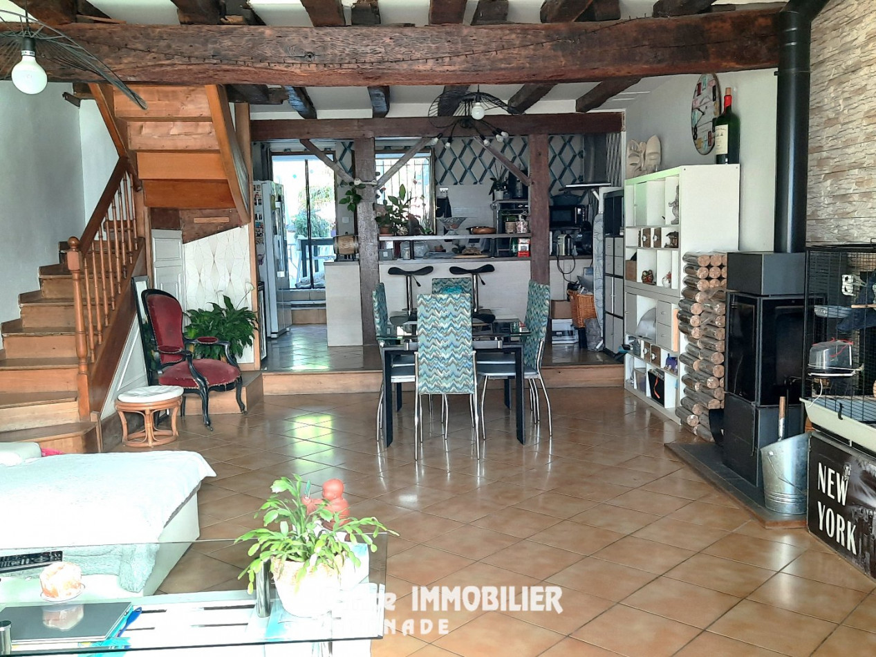 vente Maison Le Burgaud - Photo 5