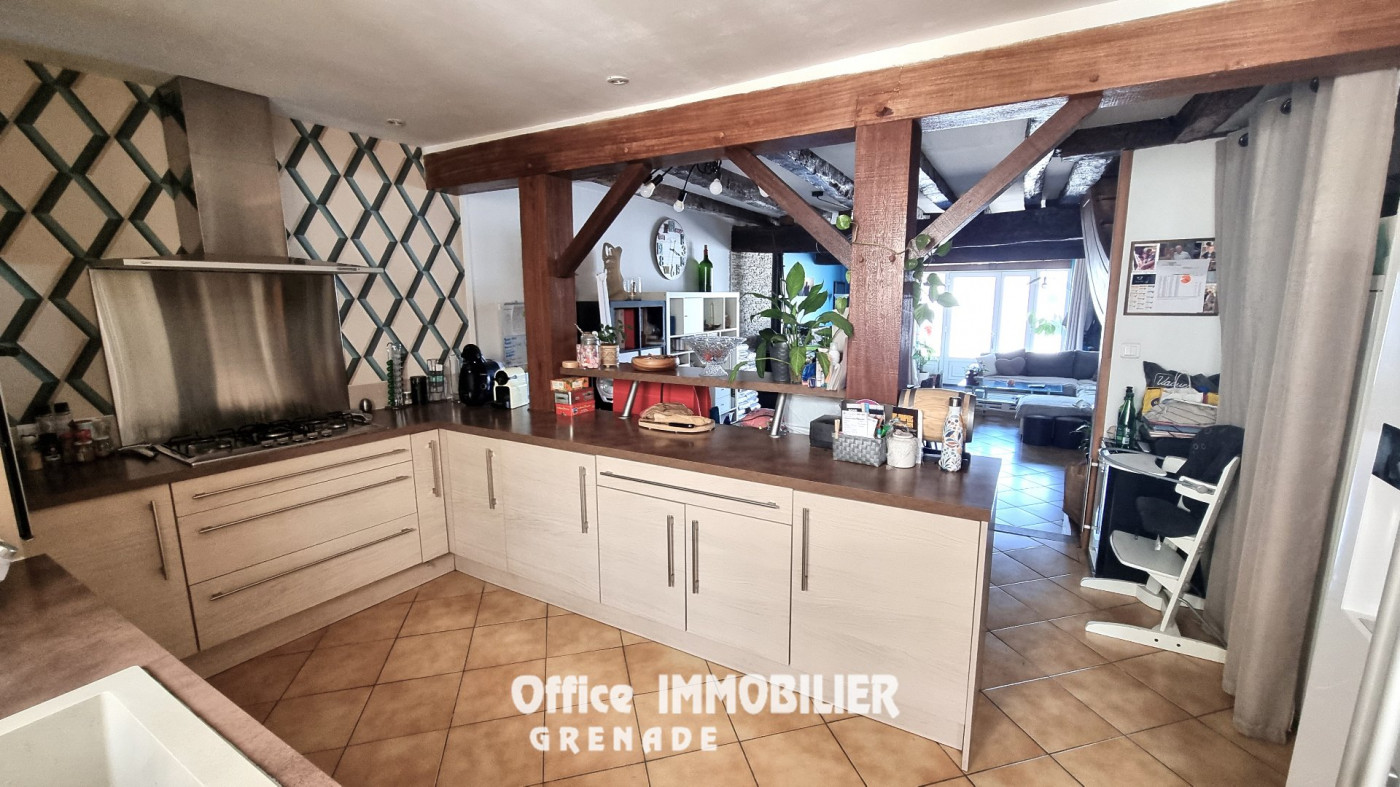 vente Maison Le Burgaud - Photo 4