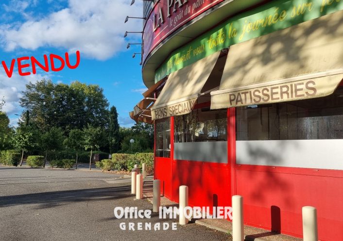 location Local commercial Grenade