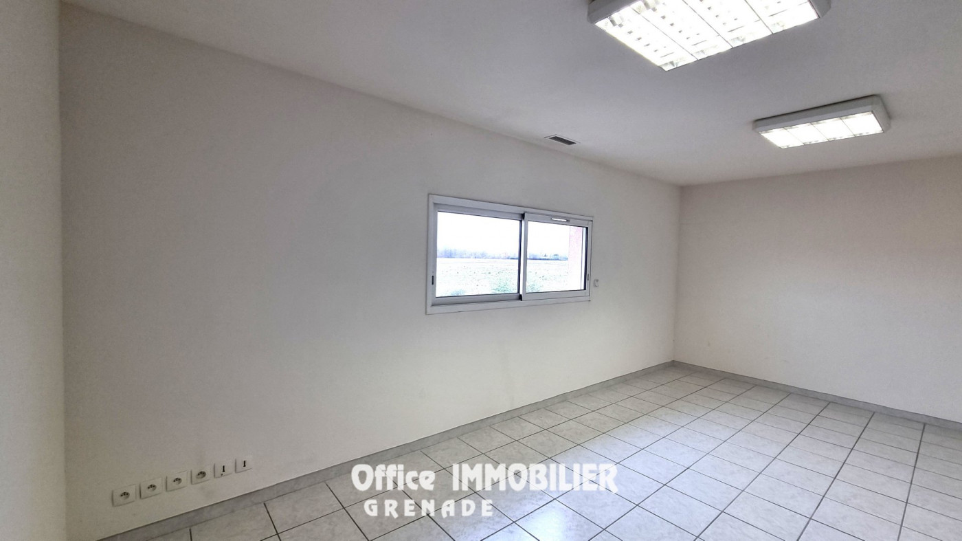 location Bureau Grenade - Photo 4