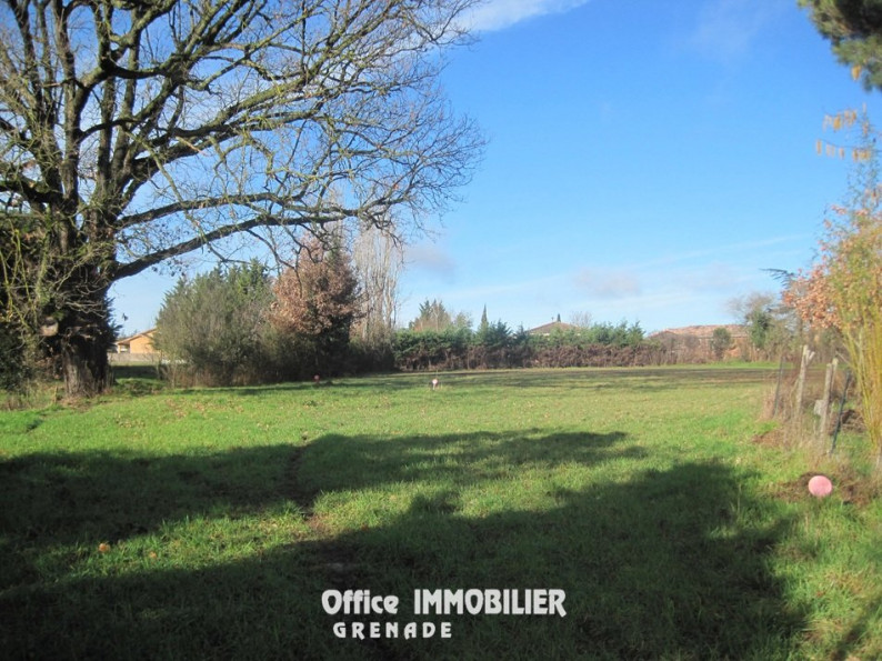 vente Terrain constructible Le Burgaud - Photo 1