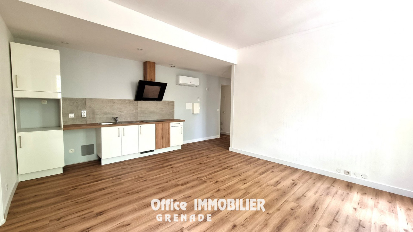 location Appartement Grenade - Photo 3