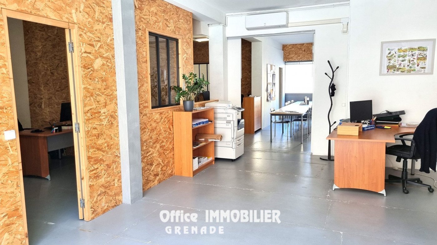 location Local commercial Grenade - Photo 2