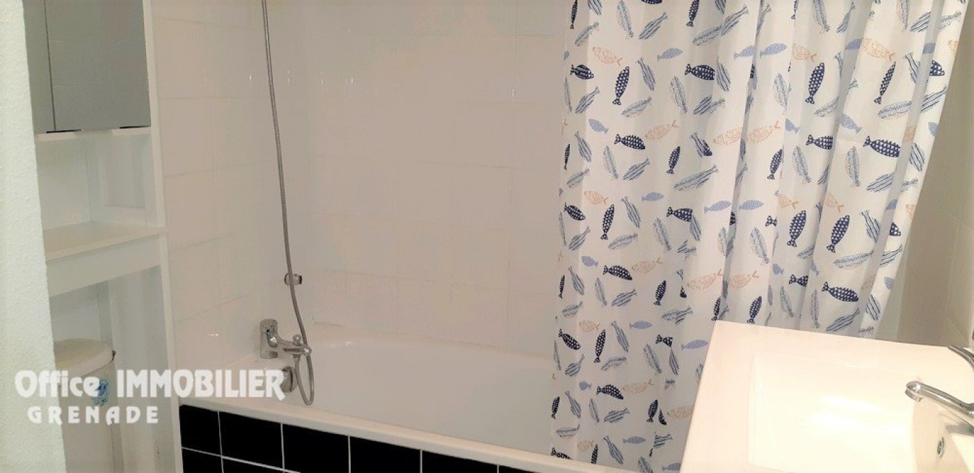 location Appartement en résidence Grenade - Photo 4