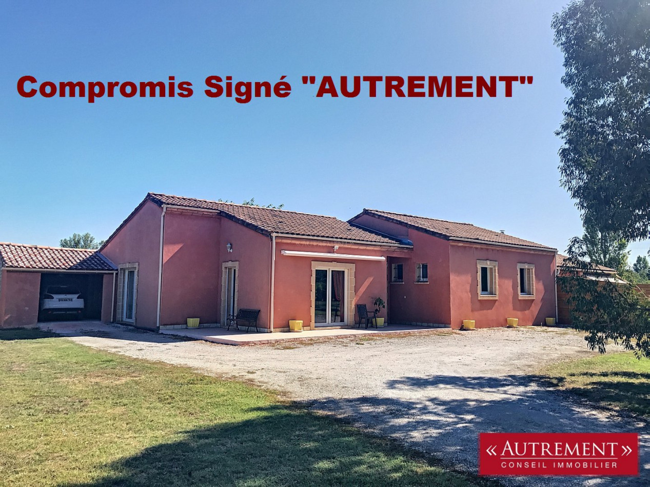 vente Maison Saint-sulpice-la-pointe - Photo 2