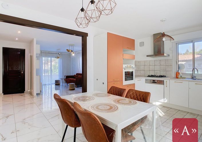 location Maison Saint-sulpice-la-pointe