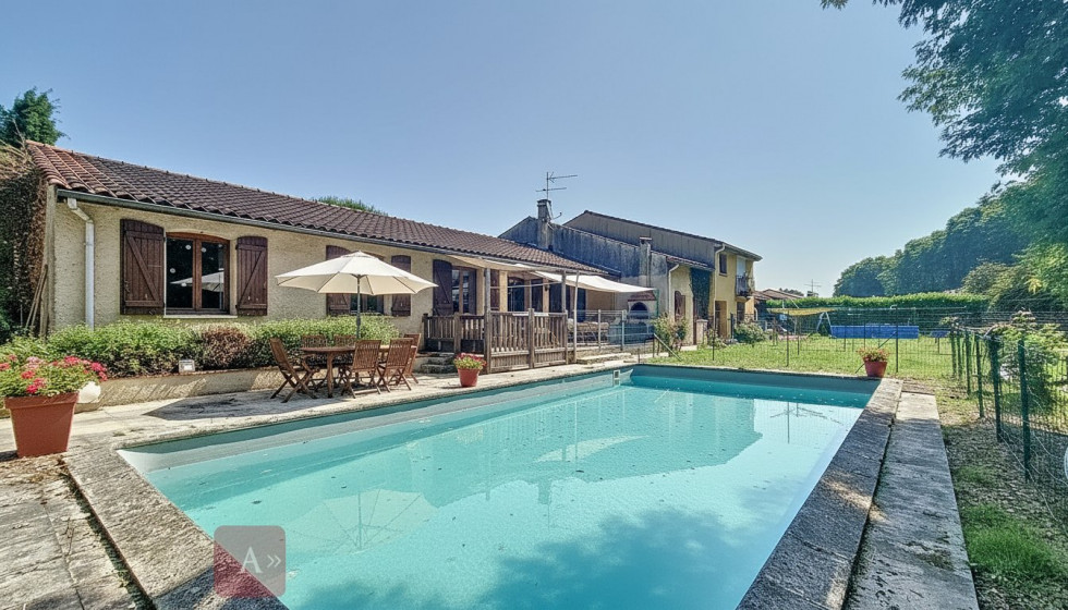 vente Maison Saint-sulpice-la-pointe - Photo 1