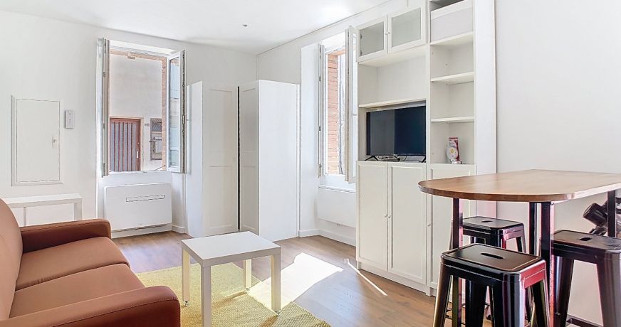 location Appartement Saint-sulpice-la-pointe