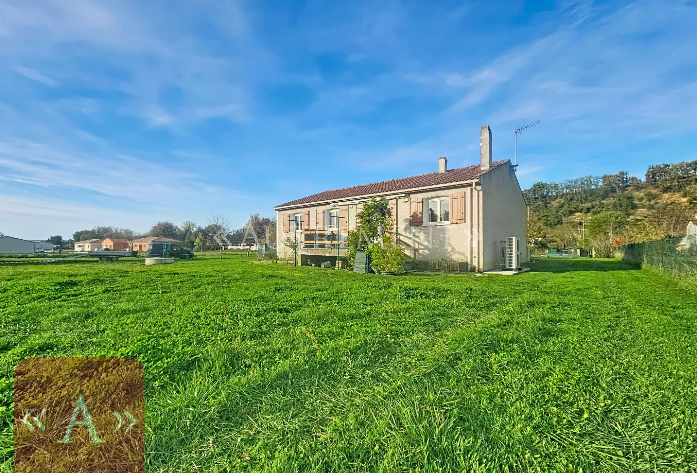 vente Maison Saint-sulpice-la-pointe - Photo 2