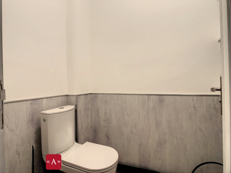 location Appartement Villefranche De Rouergue - Photo 10