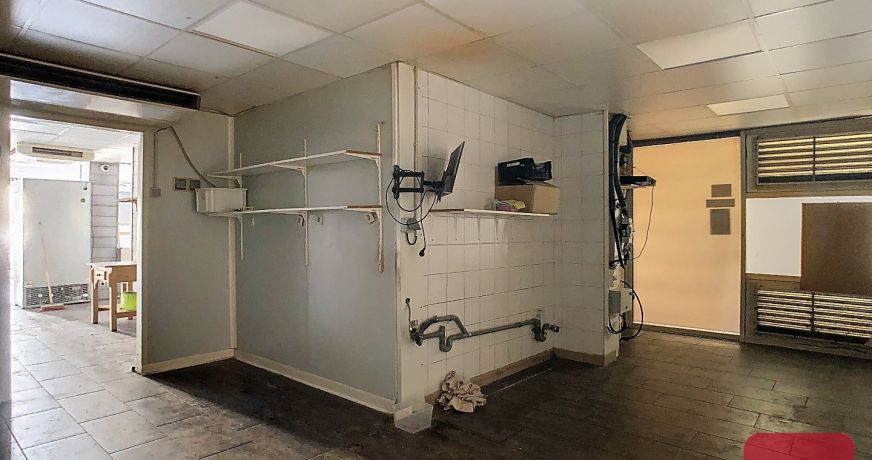 location Local commercial Saint-sulpice-la-pointe