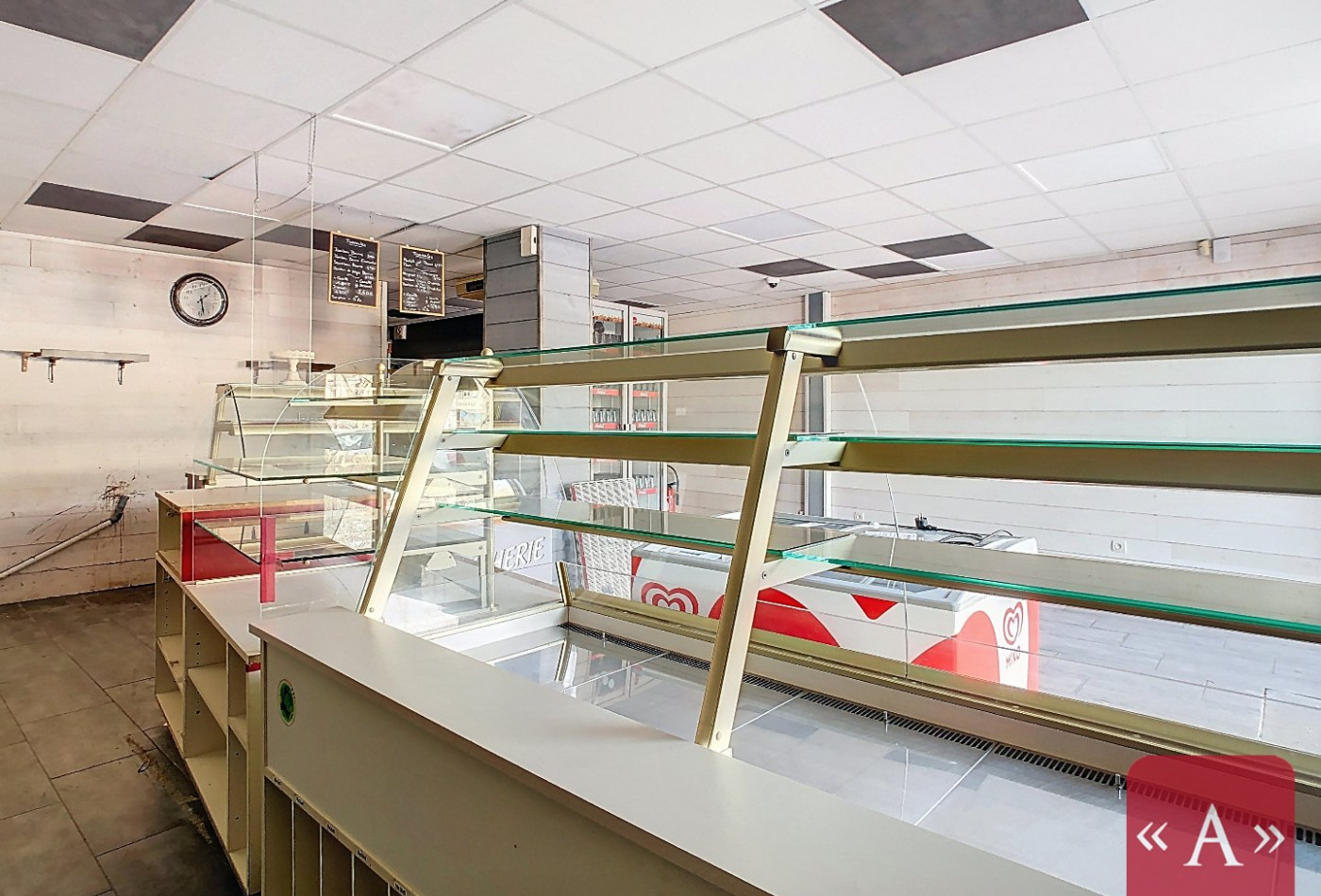 location Local commercial Saint-sulpice-la-pointe - Photo 2