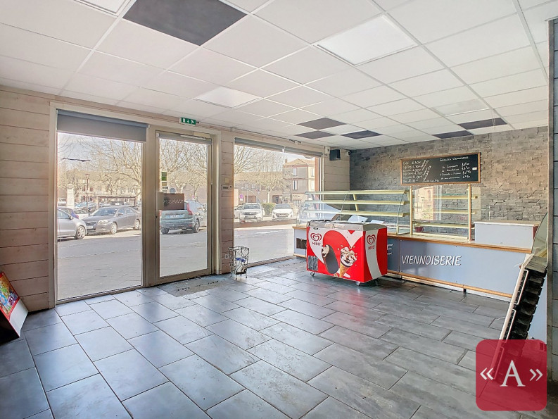 location Local commercial Saint-sulpice-la-pointe - Photo 4