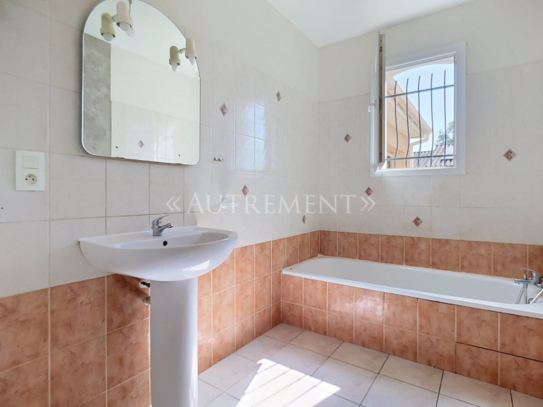vente Maison Saint-sulpice-la-pointe - Photo 10